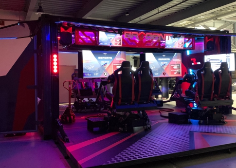 智崴资讯（5263）股东会